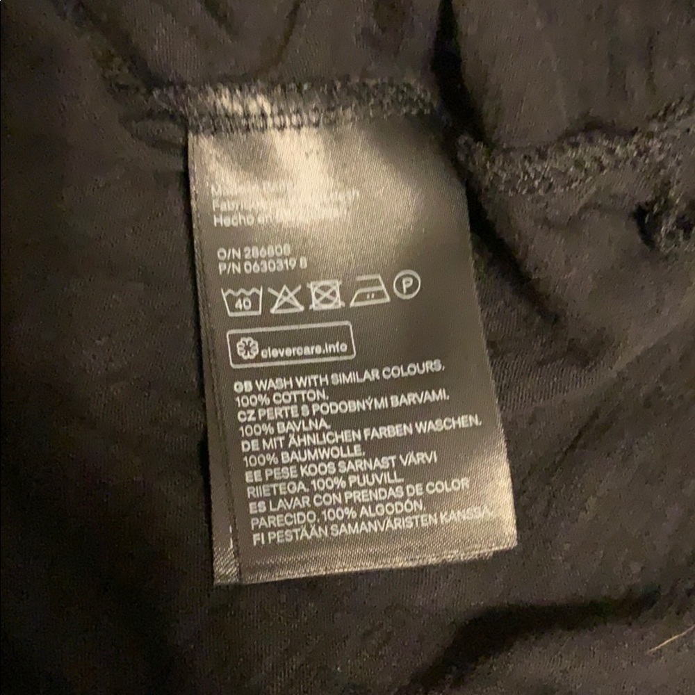Basic H&M black tank w/ ties on shoulders XS - Picture 8 of 11